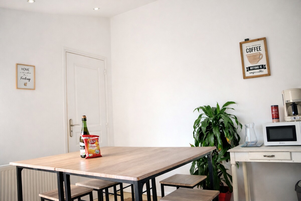Espace repas, vue extérieure